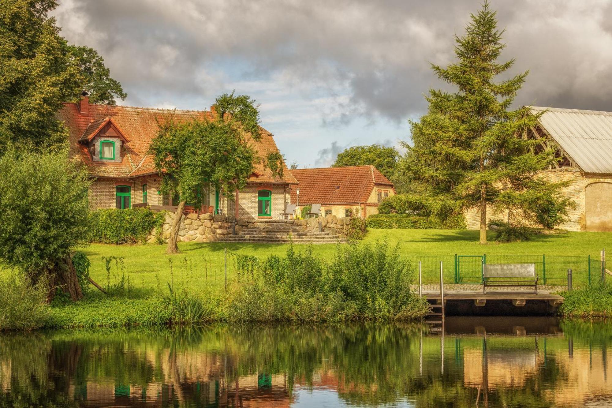 J1 Idyllisches Ferienhaus Mit Seeblick Villa Julchendorf Exterior photo